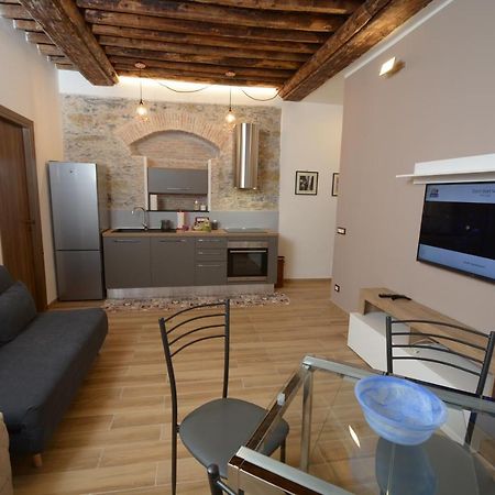 Vico Durazzo Apartment Genua Exteriör bild