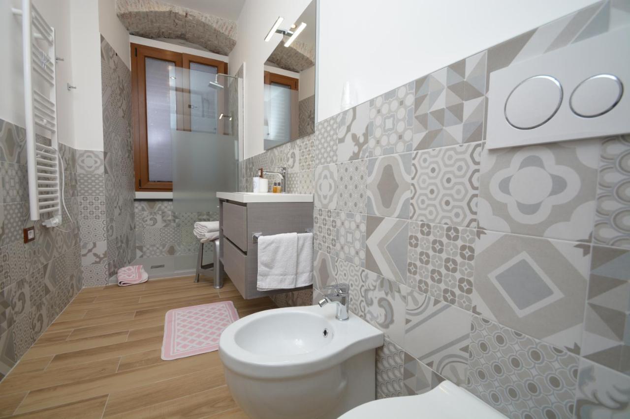 Vico Durazzo Apartment Genua Exteriör bild